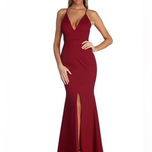 Windsor Clarisse Well Refined Lace Red Dress Size Small